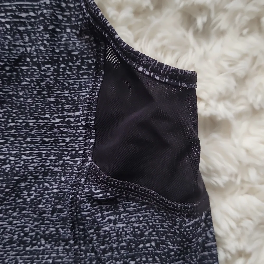 Lululemon Sculpt Tank Salt Alpine White Black